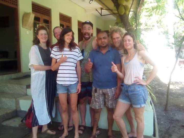 Dinimuthu Rest Inn Wellawaya Bagian luar foto